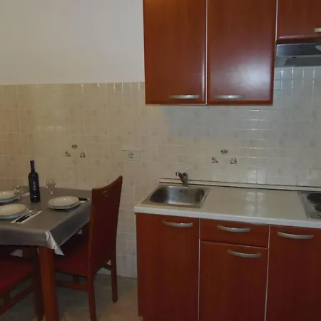 Apartment In With Sea View, Balcony, Air Conditioning, W-lan 4623-1 *