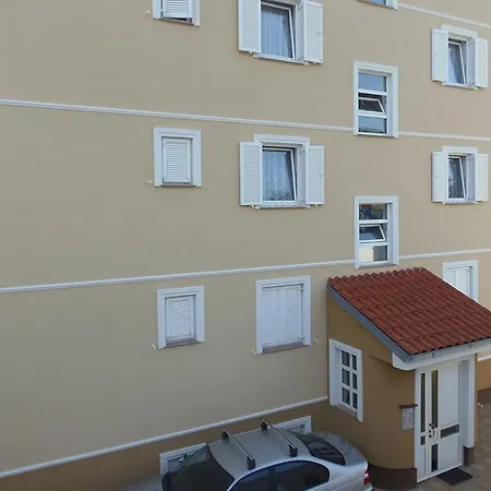 In With Sea View, Balcony, Air Conditioning, W-lan 4623-1 *